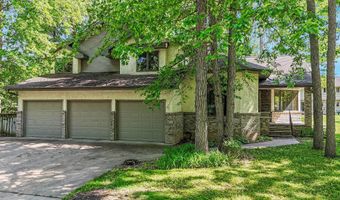 1711 E ROBIN Way, Appleton, WI 54915
