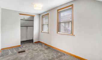 6437 HOLYOKE Dr, Annandale, VA 22003