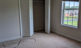 272 Heather Glen Dr, Boiling Springs, SC 29316