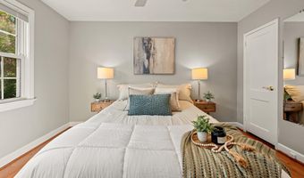 706 S FAYETTE St 21, Alexandria, VA 22314