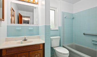 9026 MCNAIR Dr, Alexandria, VA 22309