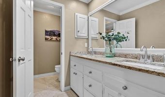 1330 Evergreen Dr, Bartlesville, OK 74006