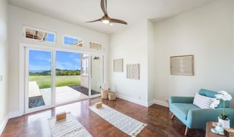 365 E KUIAHA Rd, Haiku, HI 96708