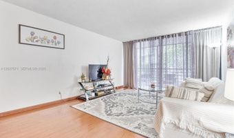 20400 W Country Club Dr 214, Aventura, FL 33180