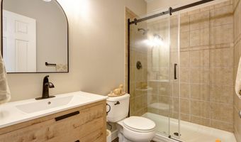 16268 Noble Point Dr, Anchorage, AK 99516