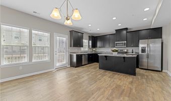 2804 Pointe View Dr, Adams Twp., PA 16046