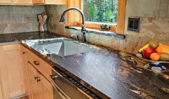 1940 Soda Mountain Rd, Ashland, OR 97520