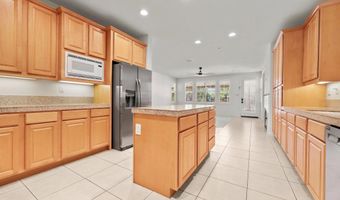 824 Hillcrest Ter, Fallbrook, CA 92028