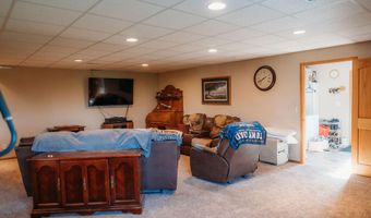 37865 135th St, Aberdeen, SD 57401