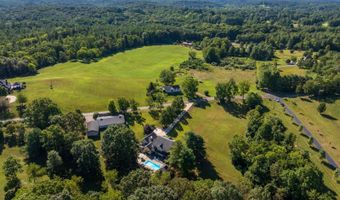 8193 Lavelle Rd, Athens, OH 45701