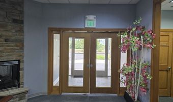 1452 Merchant Dr, Algonquin, IL 60102