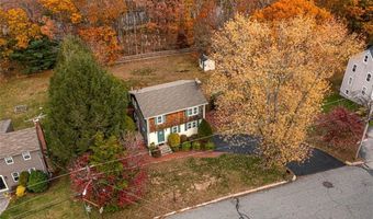 7 Maria St, Lincoln, RI 02865