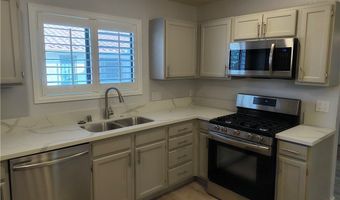 6737 Charleston Blvd 3, Las Vegas, NV 89146