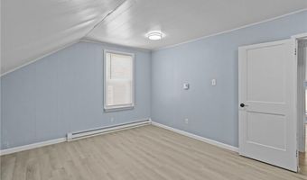 5 Nelson St, East Providence, RI 02916