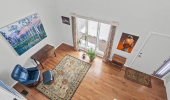 2050 Chalmers Dr, Ann Arbor, MI 48104