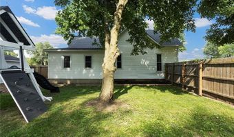 111 E 2nd St, Adrian, MO 64720