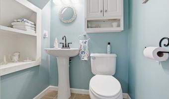44 Desmarais St, Cumberland, RI 02864