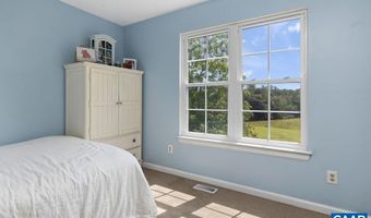 23 LOOKAWAY HILLS Dr, Afton, VA 22920