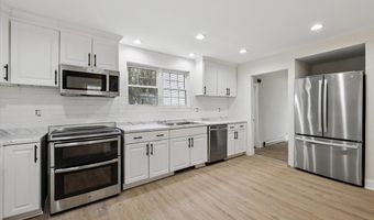 9 High St, Boscawen, NH 03303