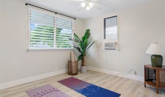 1373 Kupau St, Kailua, HI 96734