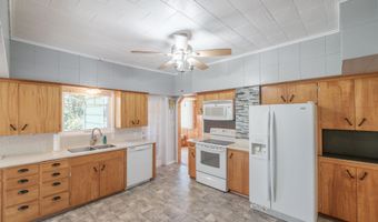 2533 W Thornton Lake Dr NW, Albany, OR 97321