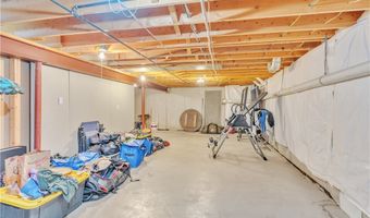1 B Astor Ridge Dr B, Amherst, NY 14228