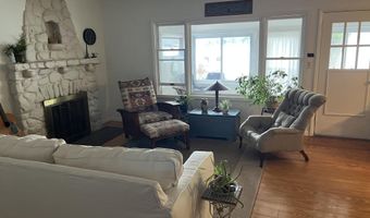6771 Campau Lake Dr SE, Alto, MI 49302