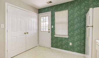 100 Woodstone 10, Athens, GA 30605