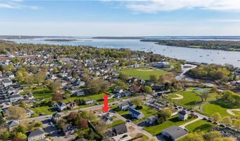 3 Jones Ave, Bristol, RI 02809
