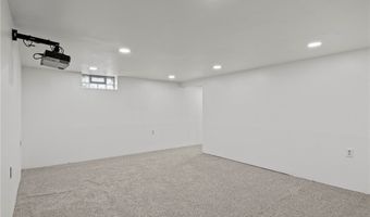 87 Imperial Dr, Amherst, NY 14226