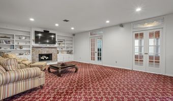 487 Oaklawn Pl, Biloxi, MS 39530