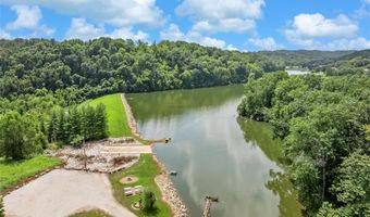 208 Berg Crossing Dr, Augusta, MO 63332