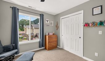 408 SUNSET Ct, Amity, OR 97101