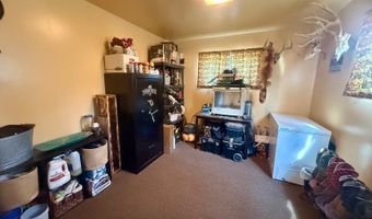 631 W Walnut St, Albion, NE 68620