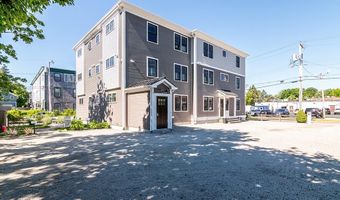 20 E Bowery St 1A, Newport, RI 02840