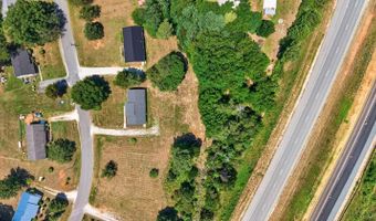 209 Stevens St, Appomattox, VA 24522