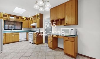 11013 Phoenix Ave NE, Albuquerque, NM 87112