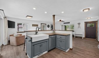 16 Hadley Ln, Blanchard, ID 83804