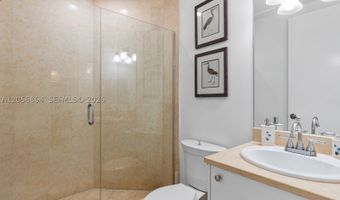 20000 E Country Club Dr 416, Aventura, FL 33180