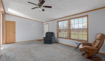 21685 Washer Rd, Mt. Olive, IL 62069