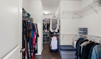 20379 CODMAN Dr, Ashburn, VA 20147