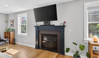 21 N Mason Rd, Brookline, NH 03033