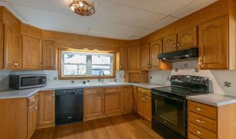 66 S Westfield St, Agawam, MA 01030