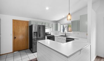 61325 King Josiah Pl, Bend, OR 97702
