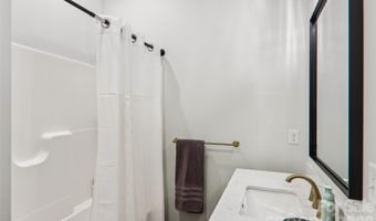 18 Baker Pl, Arden, NC 28704