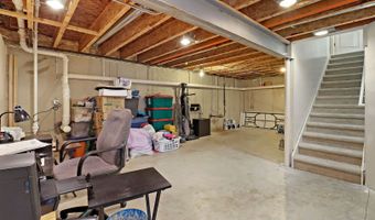 1286 Goldfinch Ln, Antioch, IL 60002