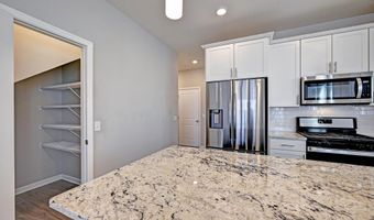 311 Rum River Way, Anoka, MN 55303