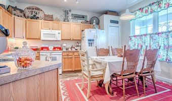 926 DEKLEVA Dr, Apopka, FL 32712