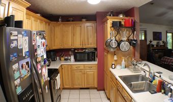 90 Dot Rd, Adairville, KY 42202