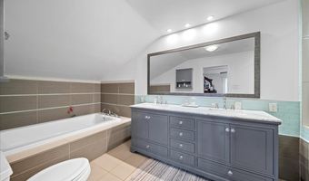 11 Stuart Ave, Amityville, NY 11701